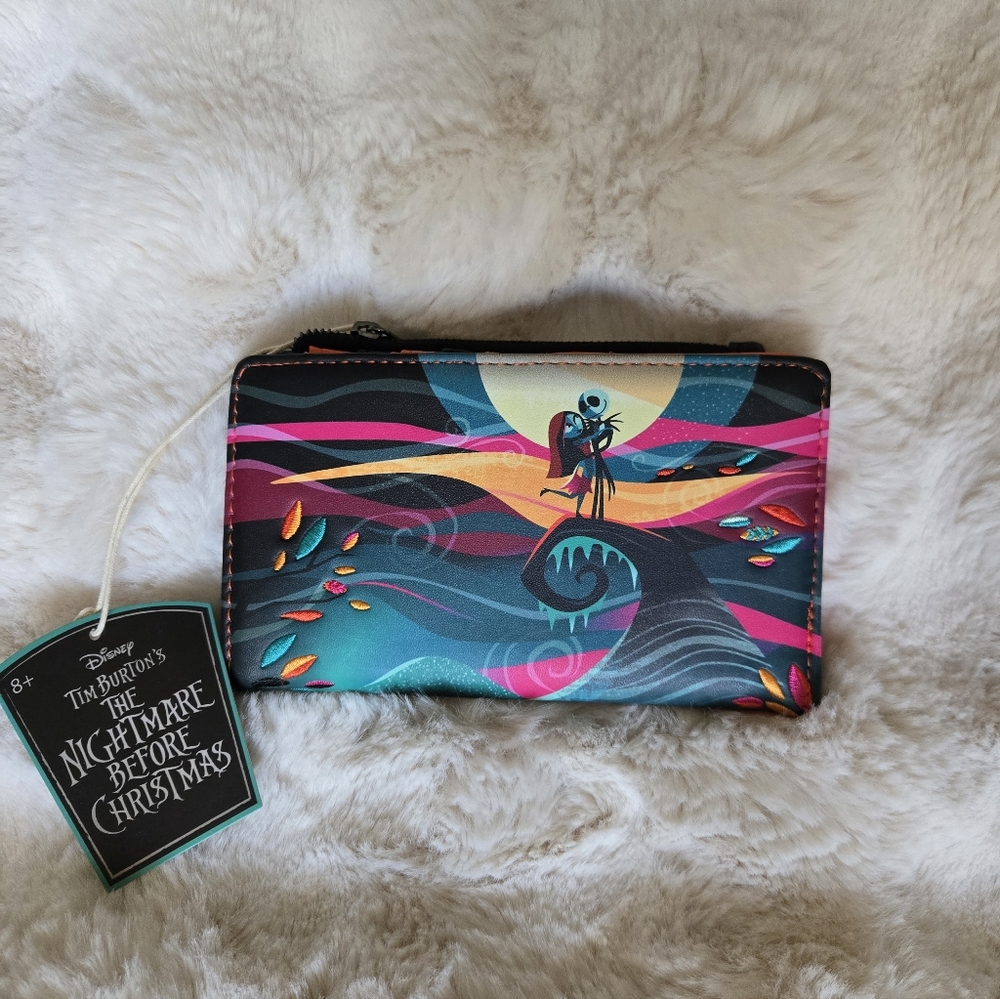 NWT - LoungeflyThe Nightmare Before Christmas Zip Wallet